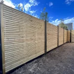 Complete Hout-Betonschutting ELAN Hillhout Systeem - Afbeelding 10